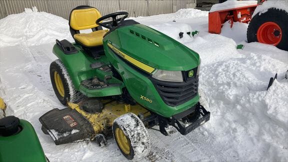Main image John Deere X580