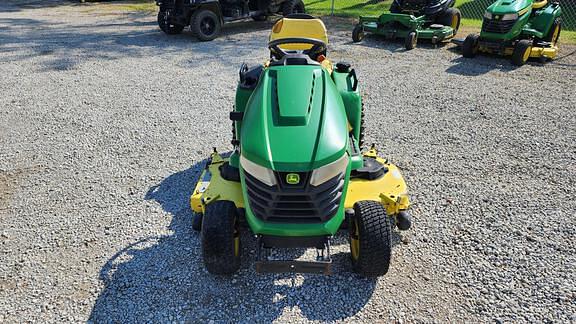 Image of John Deere X580 equipment image 1