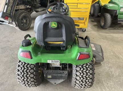 Image of John Deere X580 equipment image 3