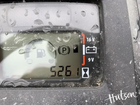 Image of John Deere X584 equipment image 4