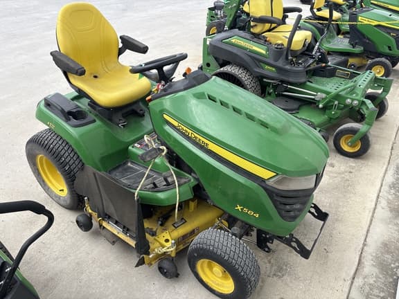Image of John Deere X584 equipment image 2
