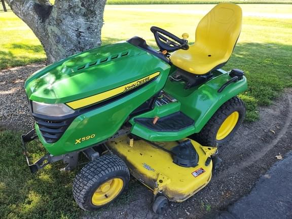 Image of John Deere X590 Primary image