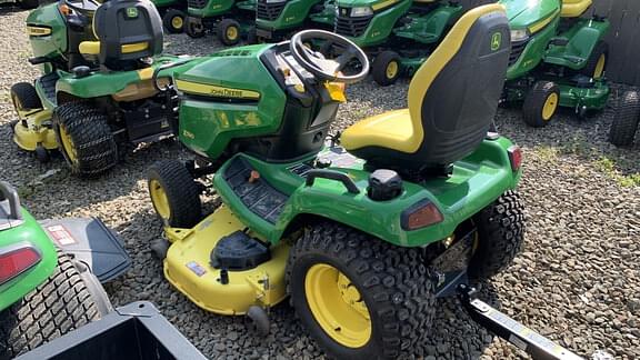 Image of John Deere X590 equipment image 3