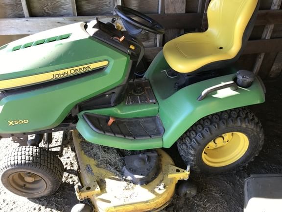 Main image John Deere X590
