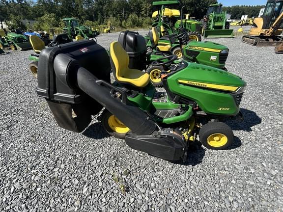 Image of John Deere X590 equipment image 2