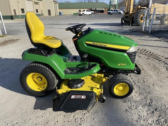 Image of John Deere X590 equipment image 2