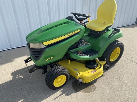 Main image John Deere X590