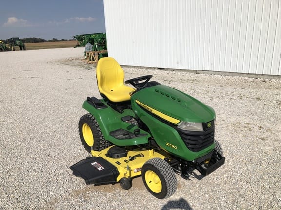 Main image John Deere X590