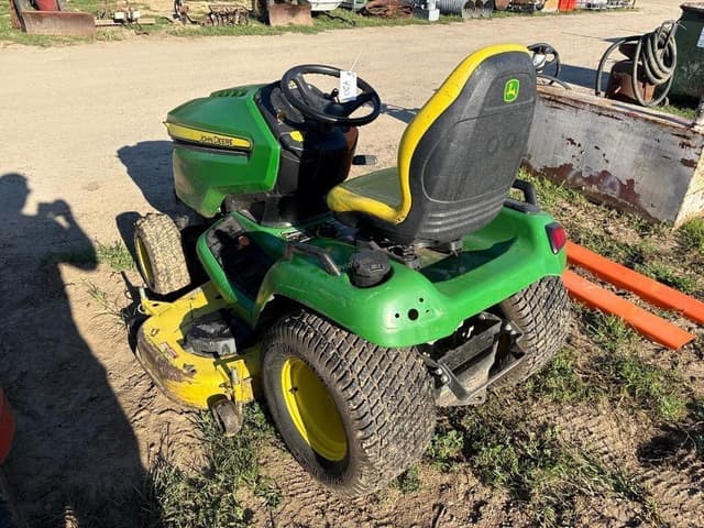 Image of John Deere X590 equipment image 3