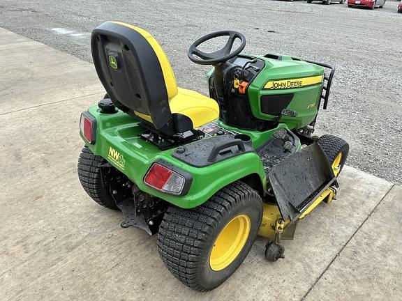 Image of John Deere X730 equipment image 4