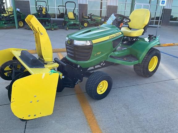 Image of John Deere X730 equipment image 1