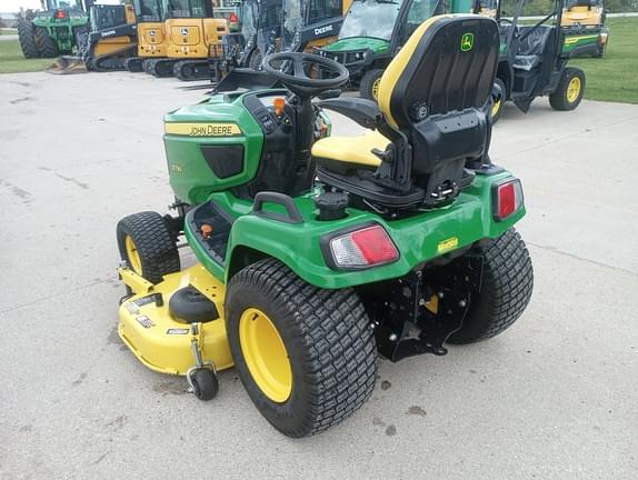Image of John Deere X730 equipment image 2