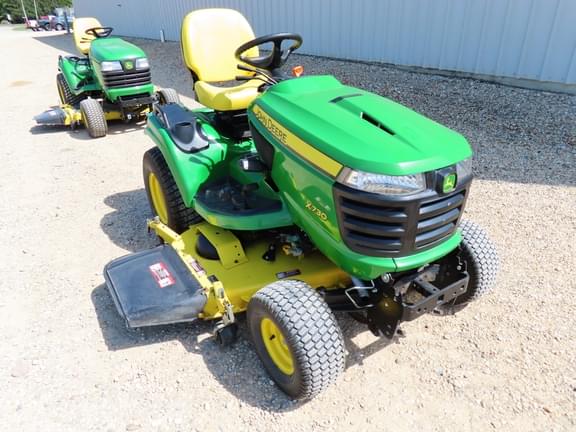 Image of John Deere X730 equipment image 2