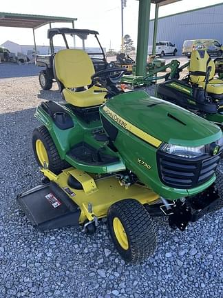 Image of John Deere X730 equipment image 1