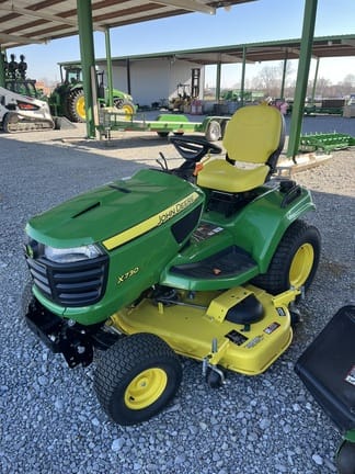 Main image John Deere X730
