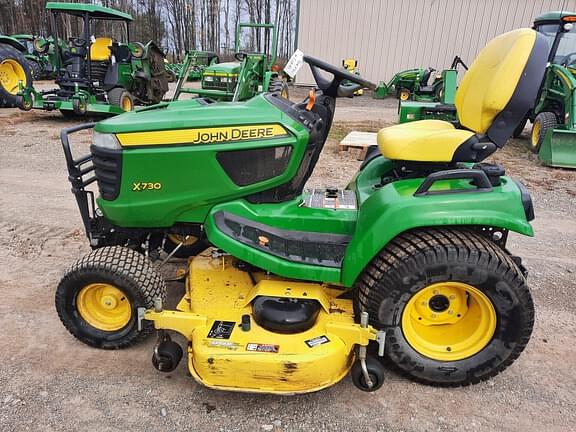 Image of John Deere X730 equipment image 2