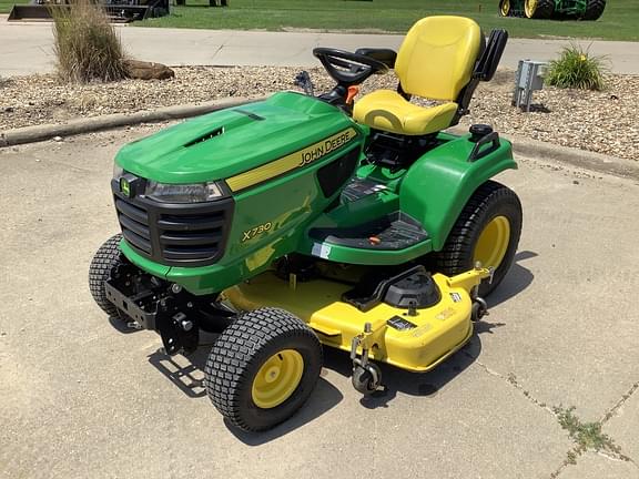 Image of John Deere X730 Primary image