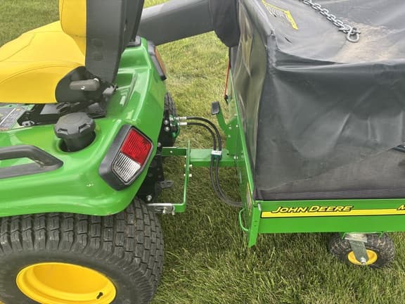 Image of John Deere X730 equipment image 2