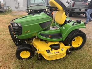2018 John Deere X730 Image