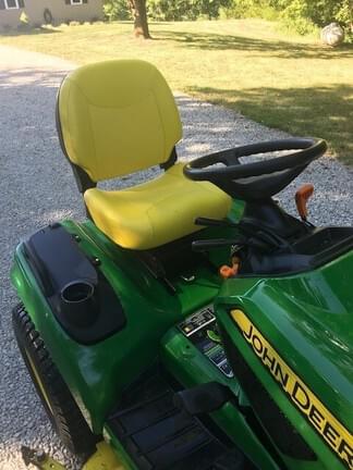 Image of John Deere X730 equipment image 4