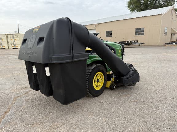 Image of John Deere X734 equipment image 4
