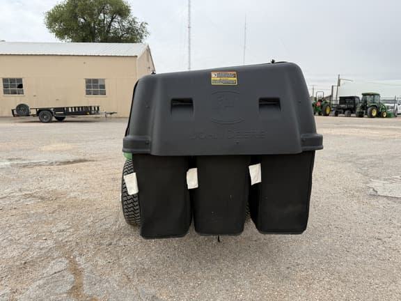 Image of John Deere X734 equipment image 3