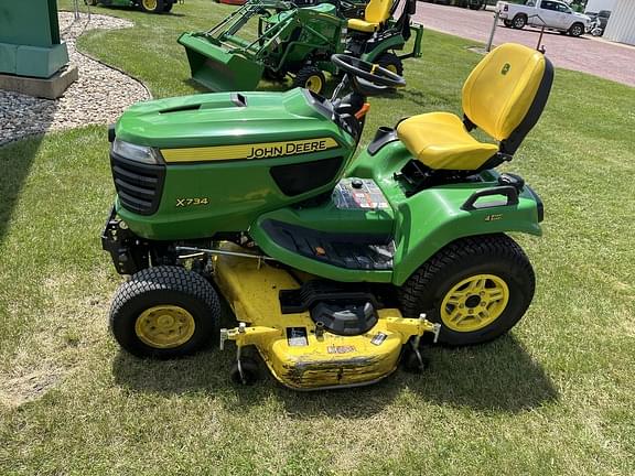 Image of John Deere X734 Primary image