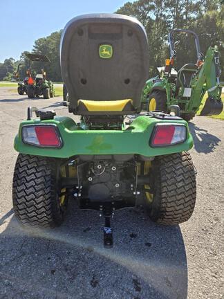 Image of John Deere X734 equipment image 4
