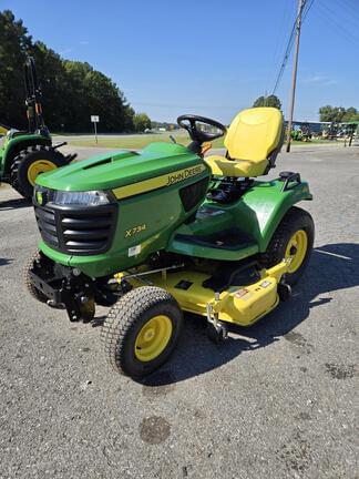 Image of John Deere X734 equipment image 2