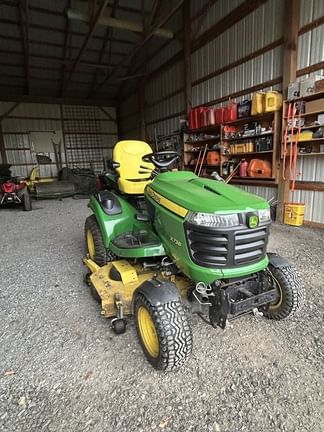 2018 John Deere X738 Equipment Image0