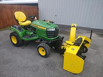 2018 John Deere X738 Equipment Image0