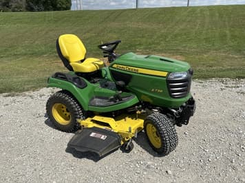 Main image John Deere X738