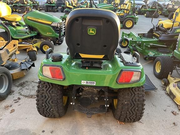 Image of John Deere X738 equipment image 2