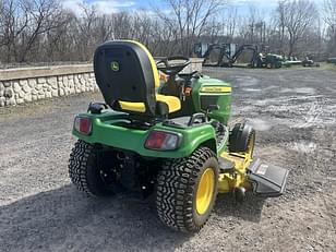 Main image John Deere X738 4