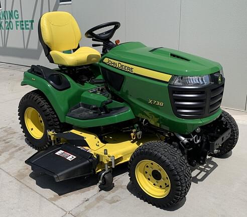 Image of John Deere X738 Primary image