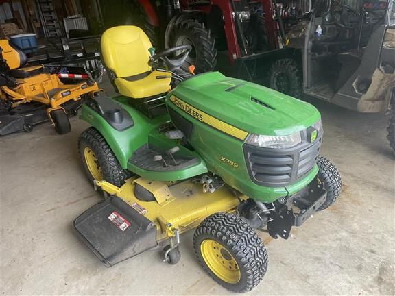 Main image John Deere X739