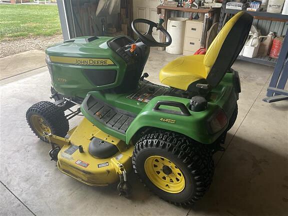 Image of John Deere X739 equipment image 2