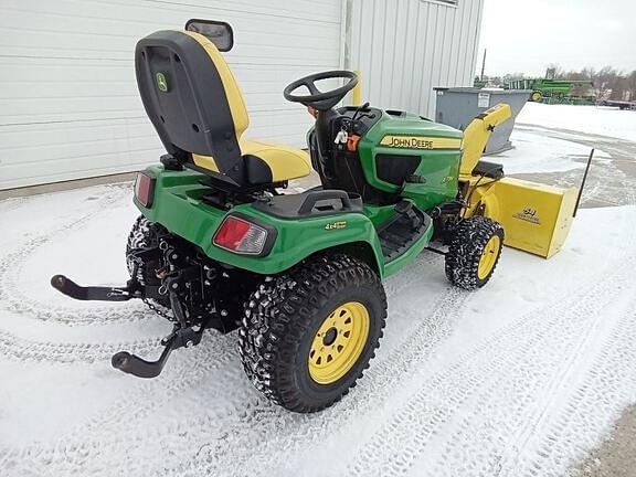 Image of John Deere X739 equipment image 4