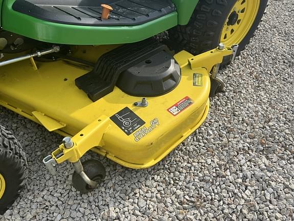 Image of John Deere X739 equipment image 4