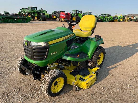 Image of John Deere X739 Primary image