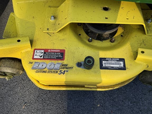 Image of John Deere X739 equipment image 4