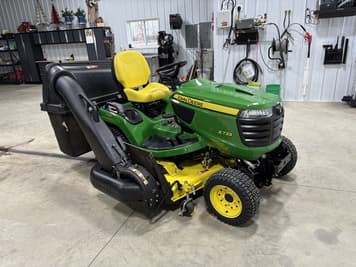 Main image John Deere X739
