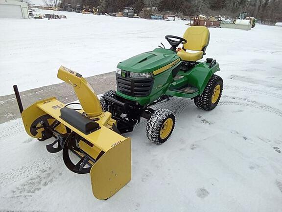 Image of John Deere X739 Primary image