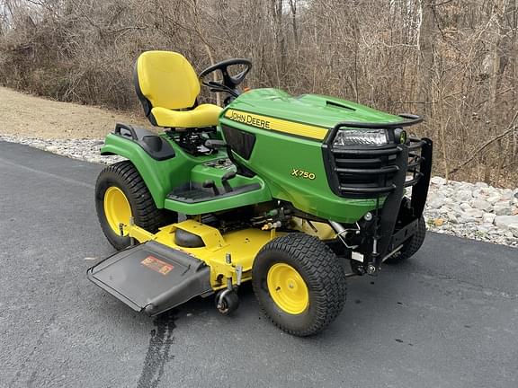 Image of John Deere X750 Primary image