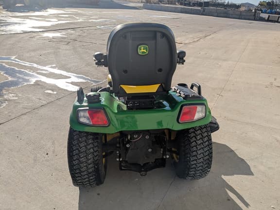 Image of John Deere X754 equipment image 3