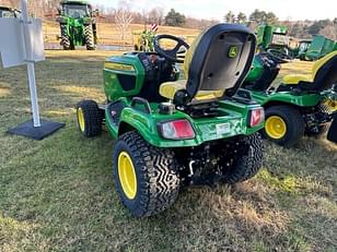 Main image John Deere X758 4