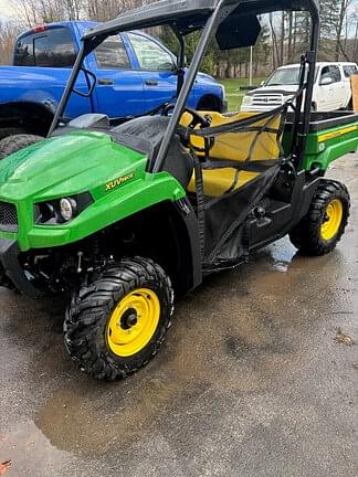 Image of John Deere XUV 560E equipment image 1