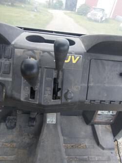 Image of John Deere XUV 560E equipment image 3