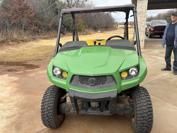 Image of John Deere XUV 560E equipment image 1