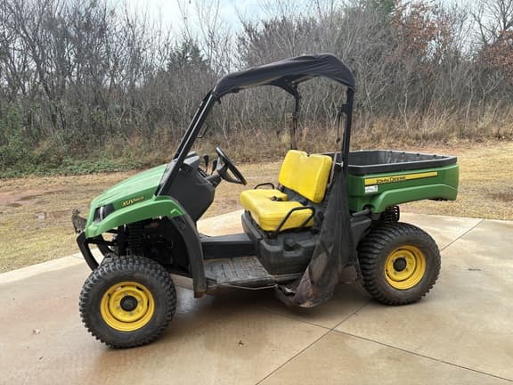 Image of John Deere XUV 560E equipment image 2